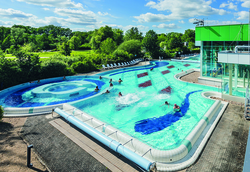 Aussenbecken-jod-sole-therme1
