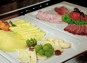 Genießen Sie unser leckeres Frühstücksbuffet..