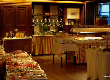 Zur Stärkung haben wir ein leckeres Buffet
