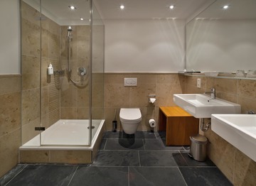Alle unsere Zimmer sind mit modernen Badezimmern ausgestattet!