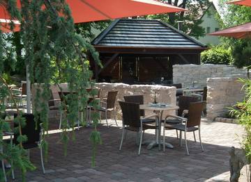 Genießen Sie schöne Stunden in unserem Biergarten