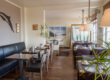 Lassen Sie sich im Restaurant "Delphin" verwöhnen