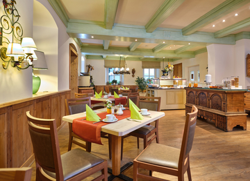 Breakfast room