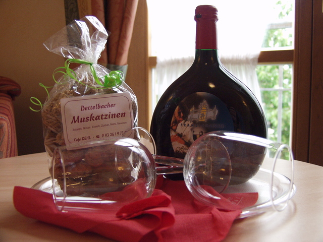 Muskatzinen & Wein - Geschenk