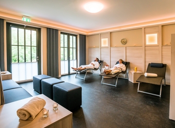 Wenn Sie auf der Suche nach Wellness sind, haben wir den perfekten Wellnessbereich zum Entspannen!