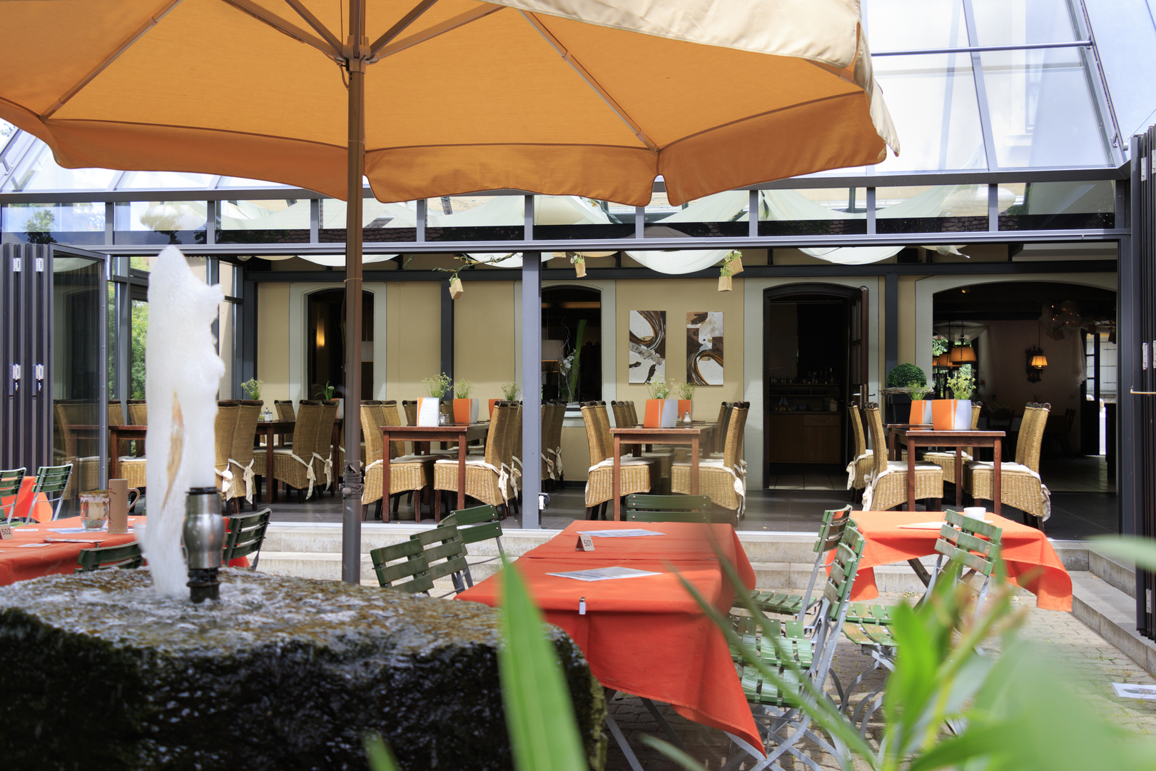 Und im Sommer in unserem wunderschönen Biergarten ausspannen