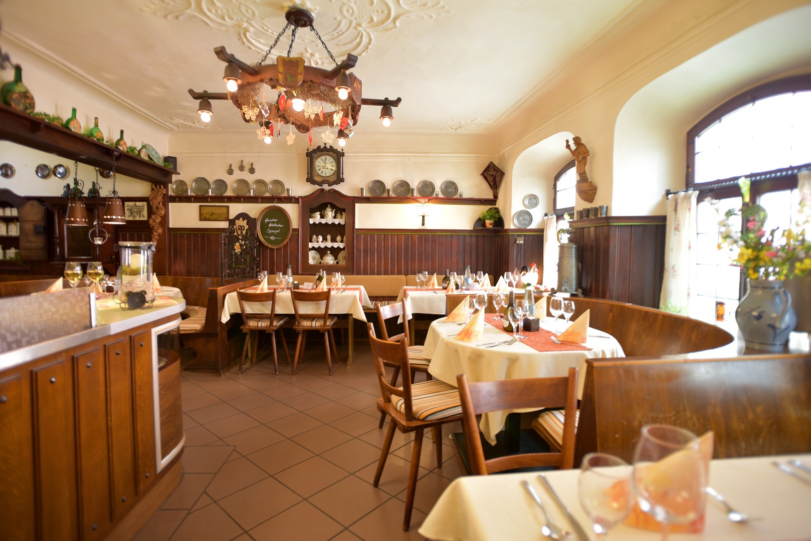 Starten Sie den Tag mit einem leckeren Frühstücksbuffet