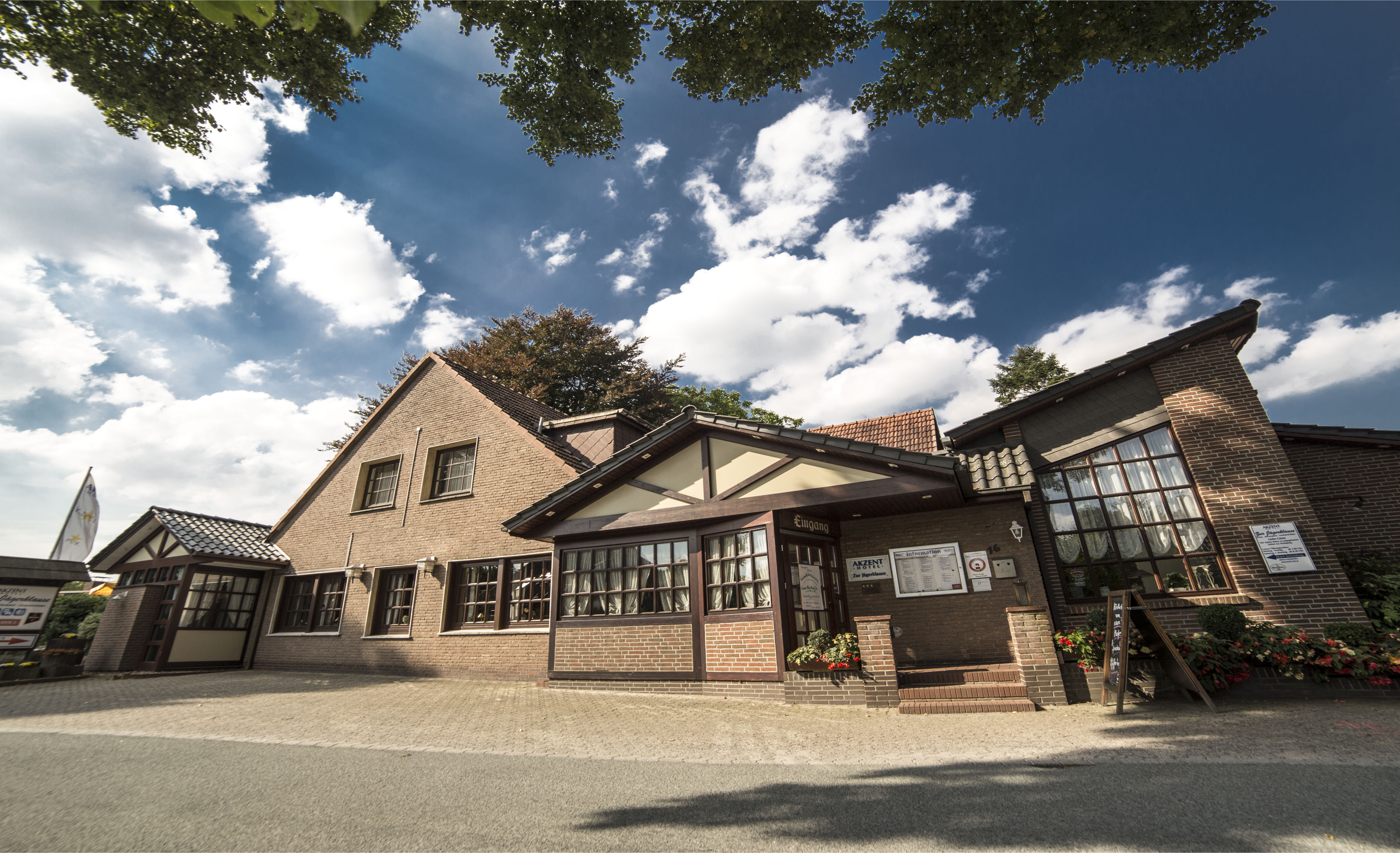 AKZENT Hotel Thiemann Restaurant Zur J  gerklause Willkommen
