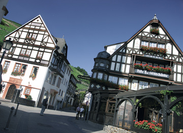 Md-hotel_alte_bauernschaenke_assmannshausen_aussenansicht_04
