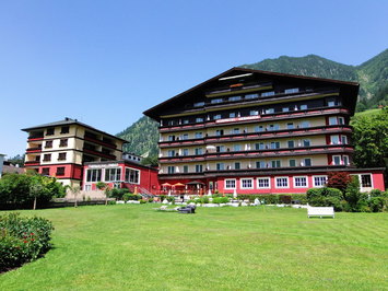 Akzent_hotel_germania_bad_hofgastein_hotel_sommerbild