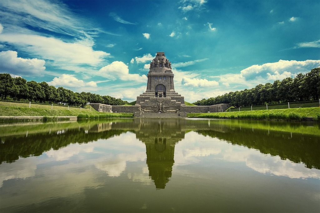V%c3%b6lkerschlachtdenkmal
